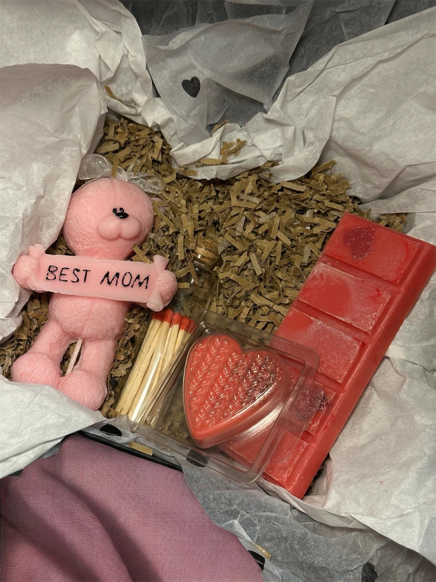 Mother's Day Gift Box For Her β Candle, Wax Melt Bar, Matches & Custom Add-Ons (Car Freshener, Wax Melt, Extra Candle!)