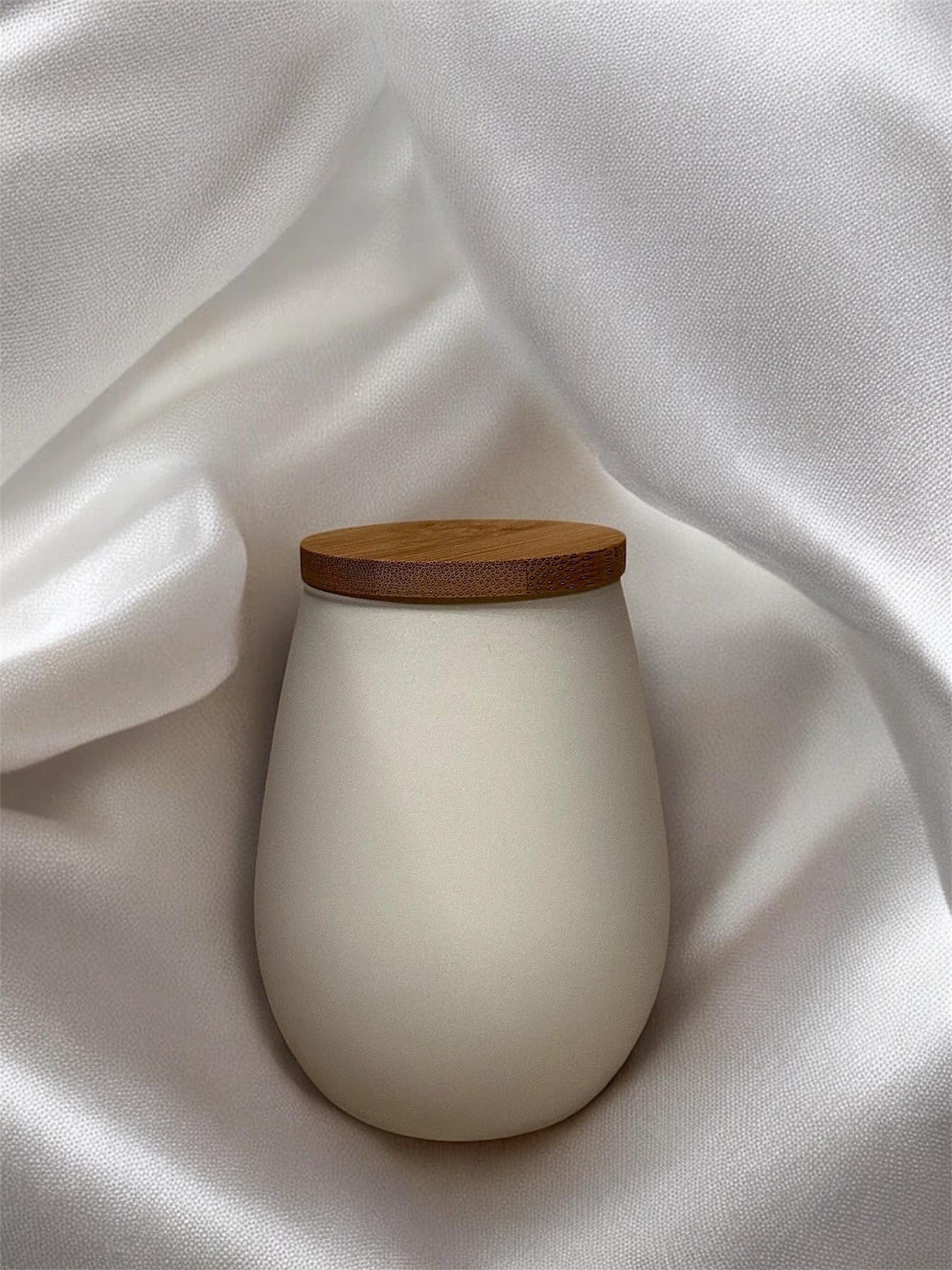Pure Serenity: Simple White Smooth Soy Candle
