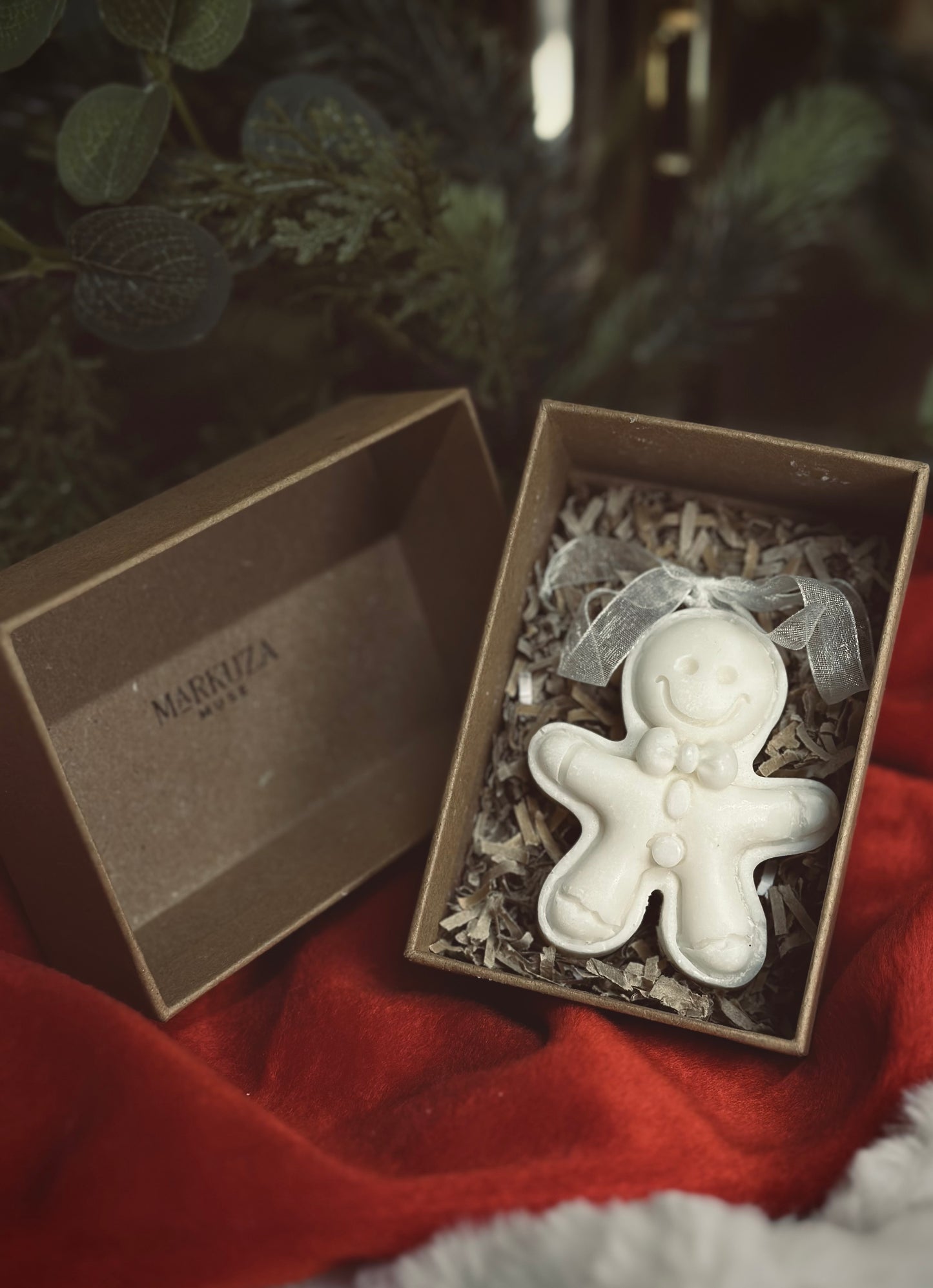 🍪 Little Gingerbread Man Candle | Unscented Christmas Candle
