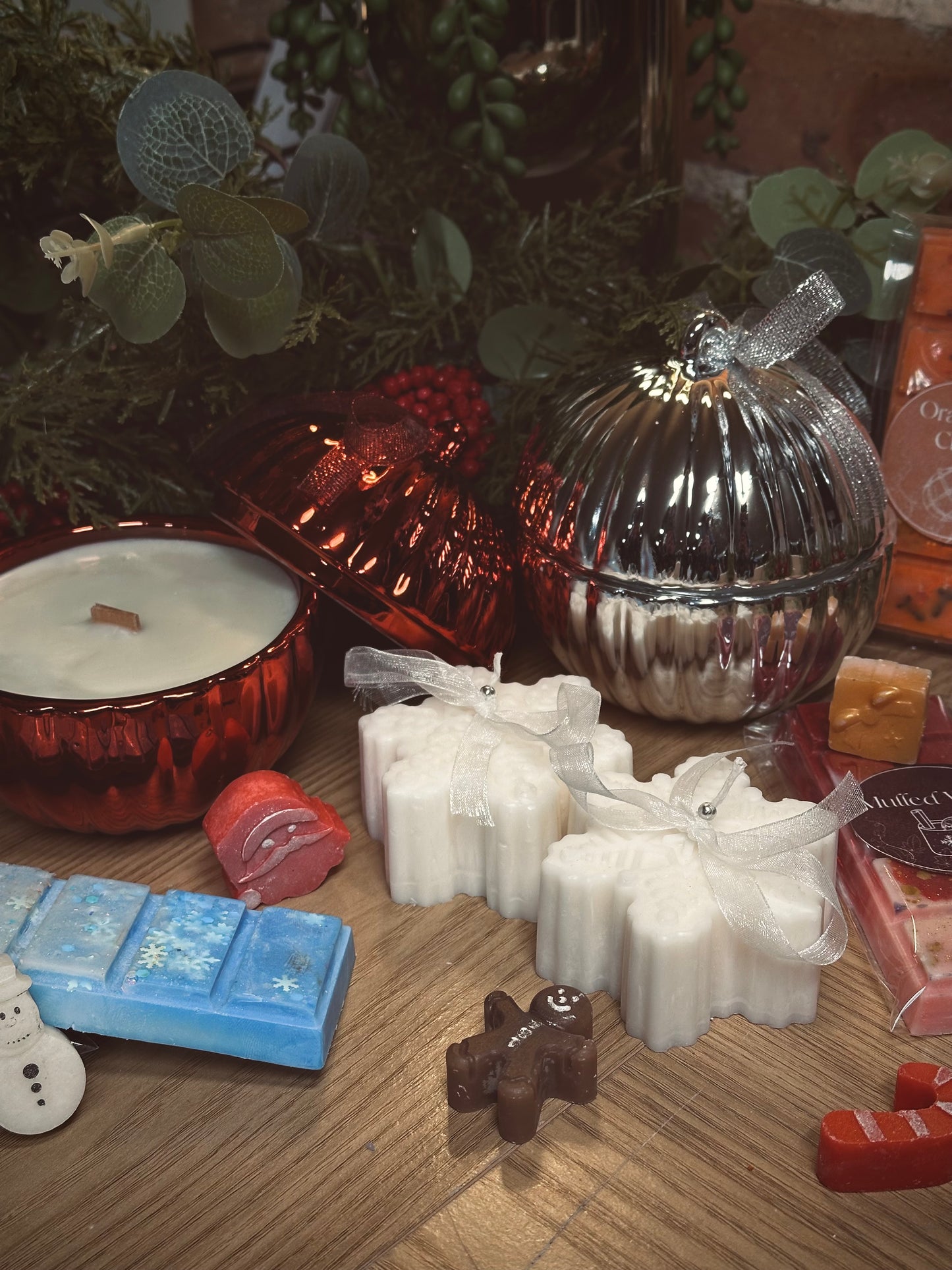 ❄️ Snowflake Pillar Candle, Rapeseed & Coconut Wax