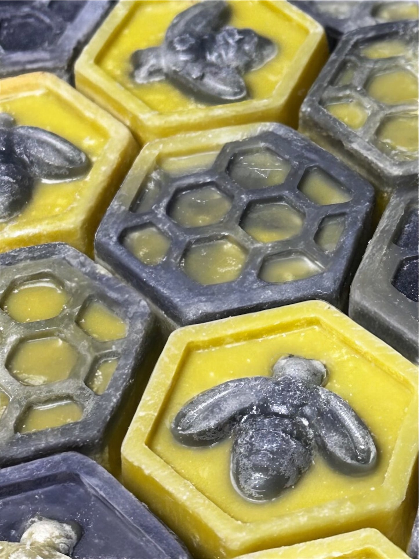 Cosy Bee & Honeycomb Wax Melts | Warm Scented Melts