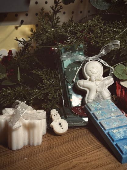 🍪 Little Gingerbread Man Candle | Unscented Christmas Candle