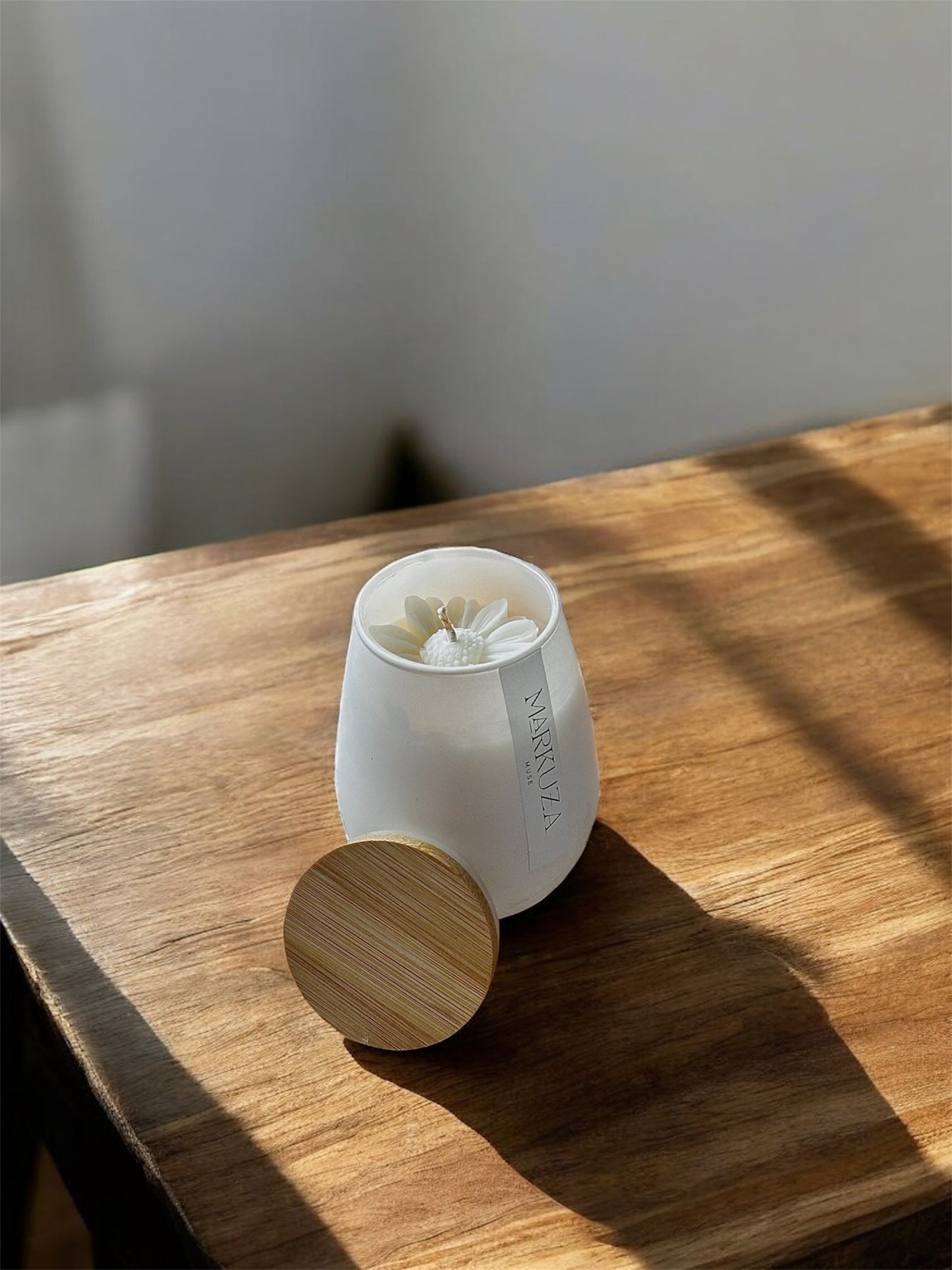 Pure Serenity: Simple White Smooth Soy Candle